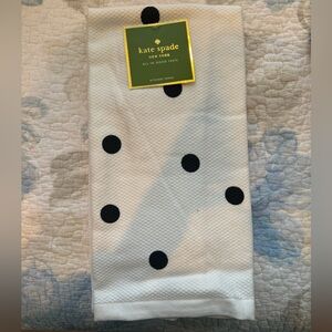 NWT 2 pack - Kate Spade Polka Dot Kitchen Towels